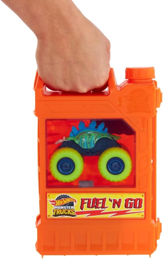 Hot Wheels Monster Trucks Fuel N' Go Playset
