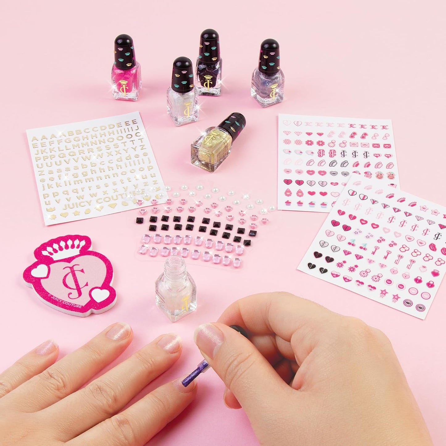 Juicy Couture Dazzling Designs Nail Kit
