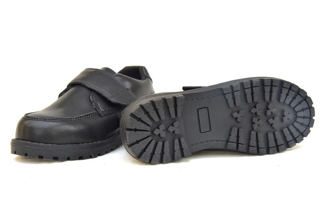 IJE Boys shoes 1 Velcro strap