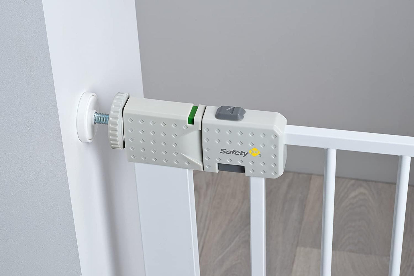 Safety 1st U-Pressure Fit SecureTech Metal Baby Gate